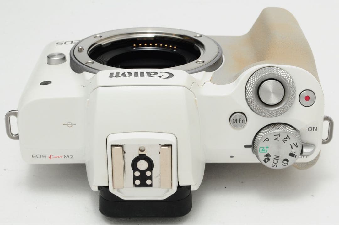 大人気機種❣️Canon EOS Kiss M2 レンズセット