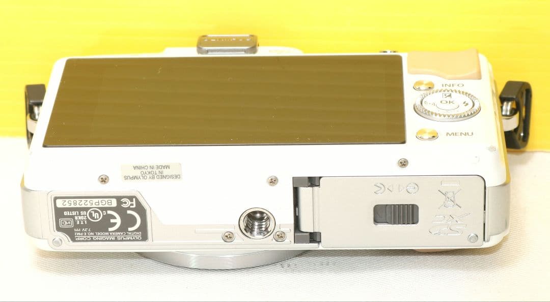 ⭐オリンパス E PM 2 ボディ⭐ホワイト 送料無料⭐