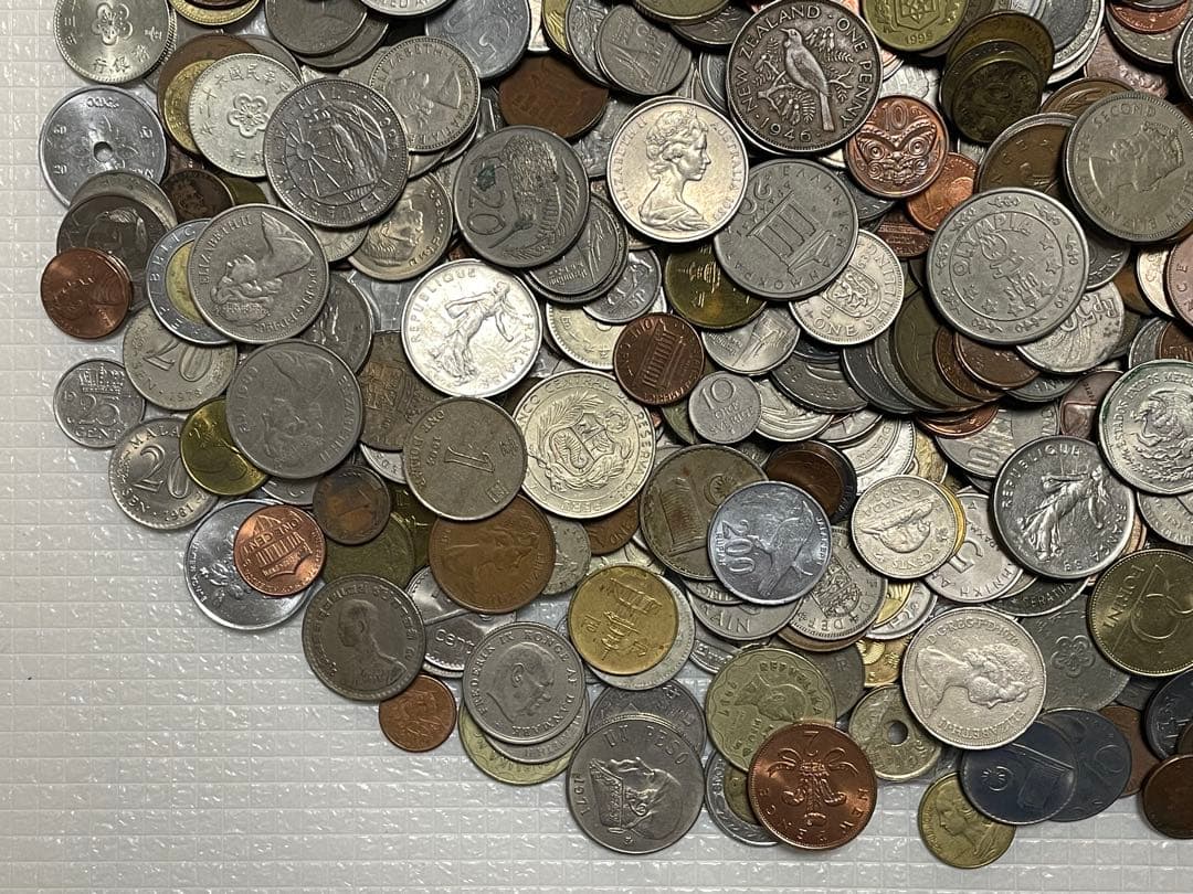 古銭　世界の古銭　外国の硬貨　色々　詳細はわかりません　約3840g A1