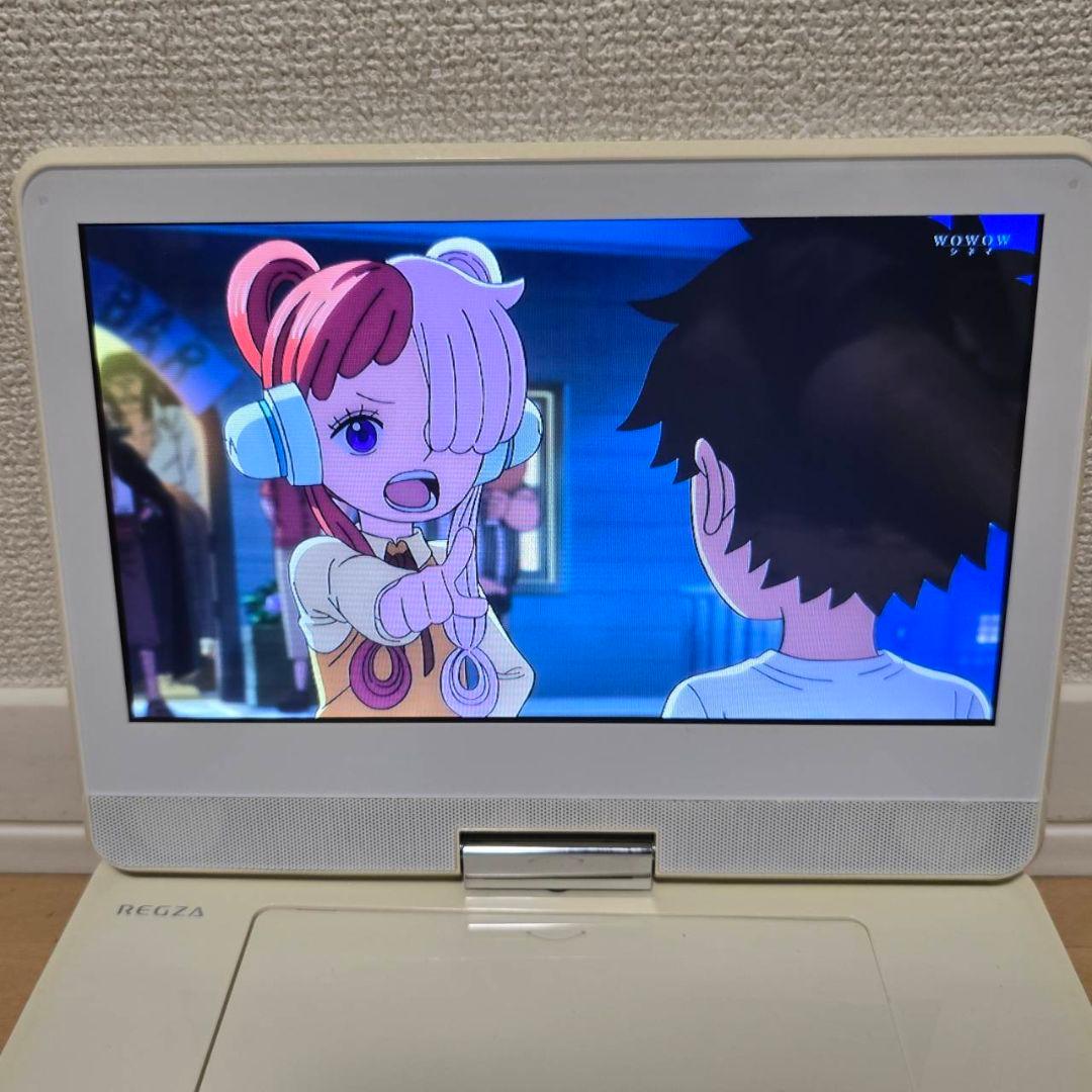 高年式TOSHIBA REGZA レグザポータブルプレーヤー美品