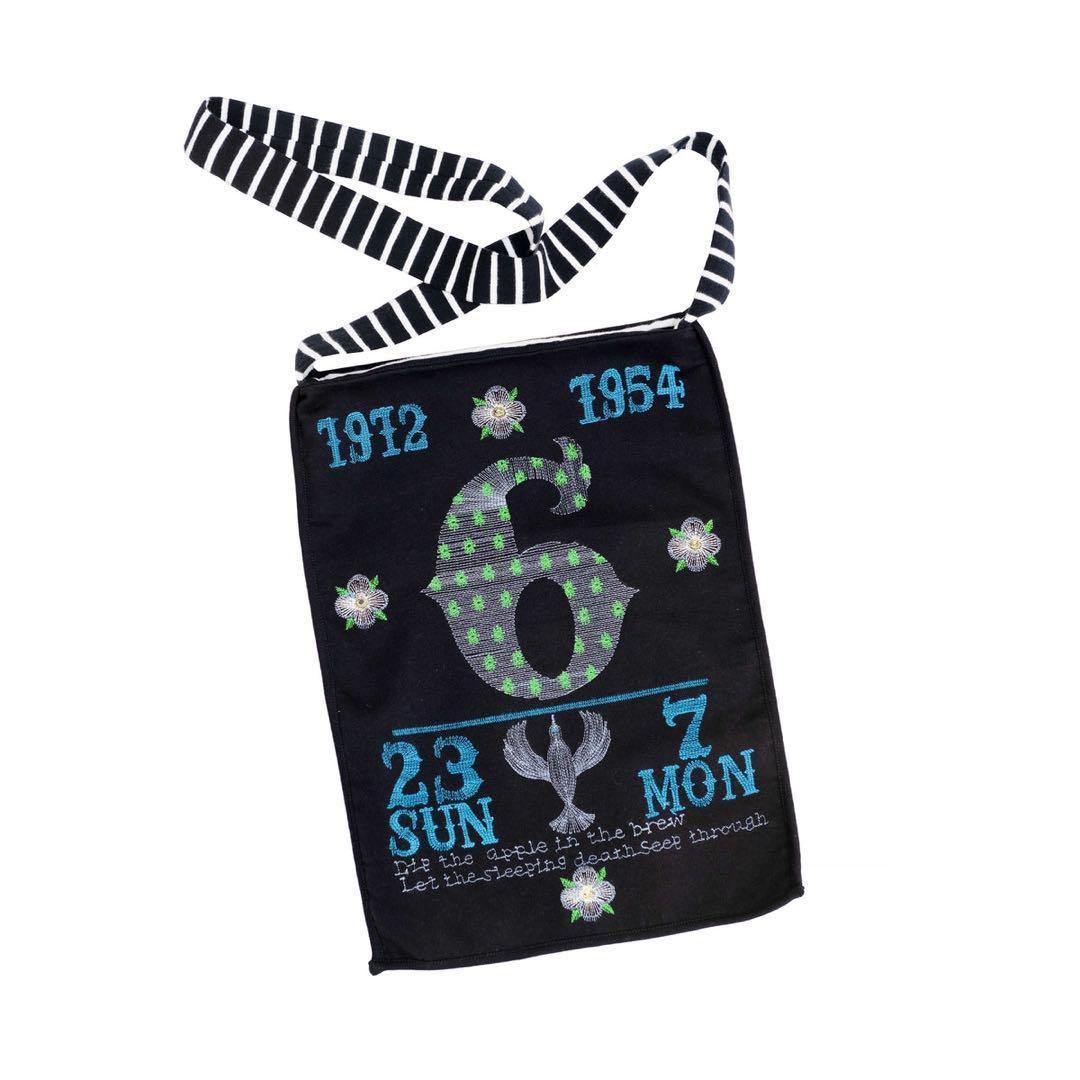 pillings ピリングス 刺繍 ショルダーバッグ ブラック