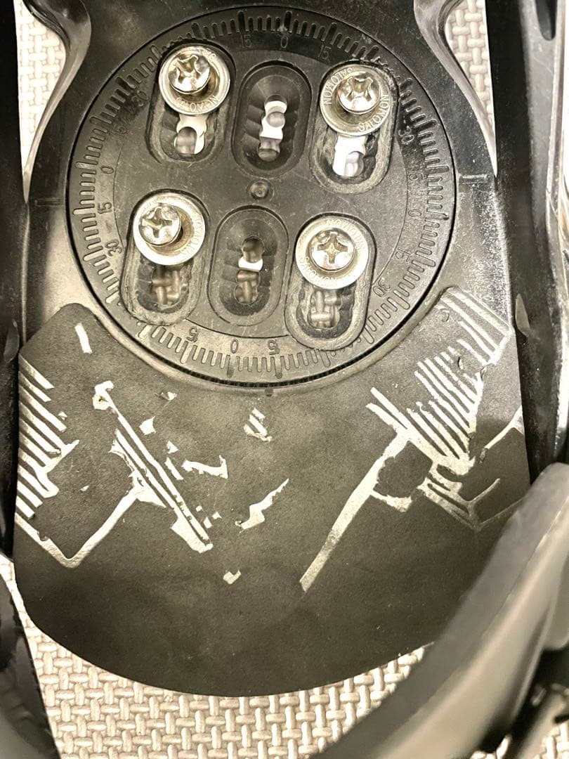 Salomon スノーボード　ビンディング ブラック