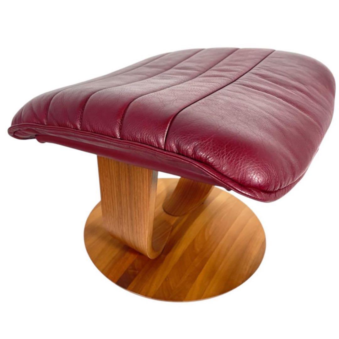 シシ　karimoku カリモク家具 THE FIRST オットマン