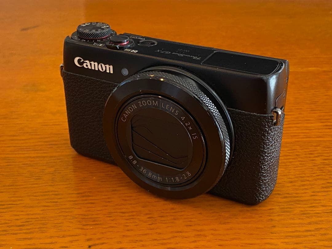 Canon PowerShot G7X 本体 充電器付 実働品 ジャンク扱い