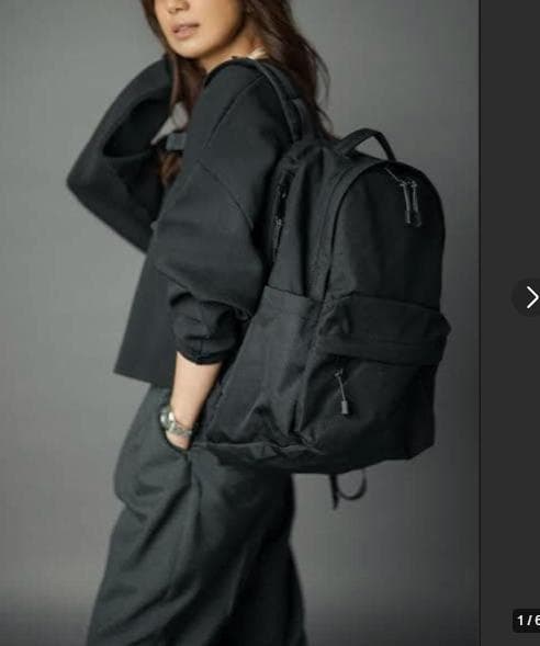 【希少】FORME ブラックリュック バックパック　東原亜希