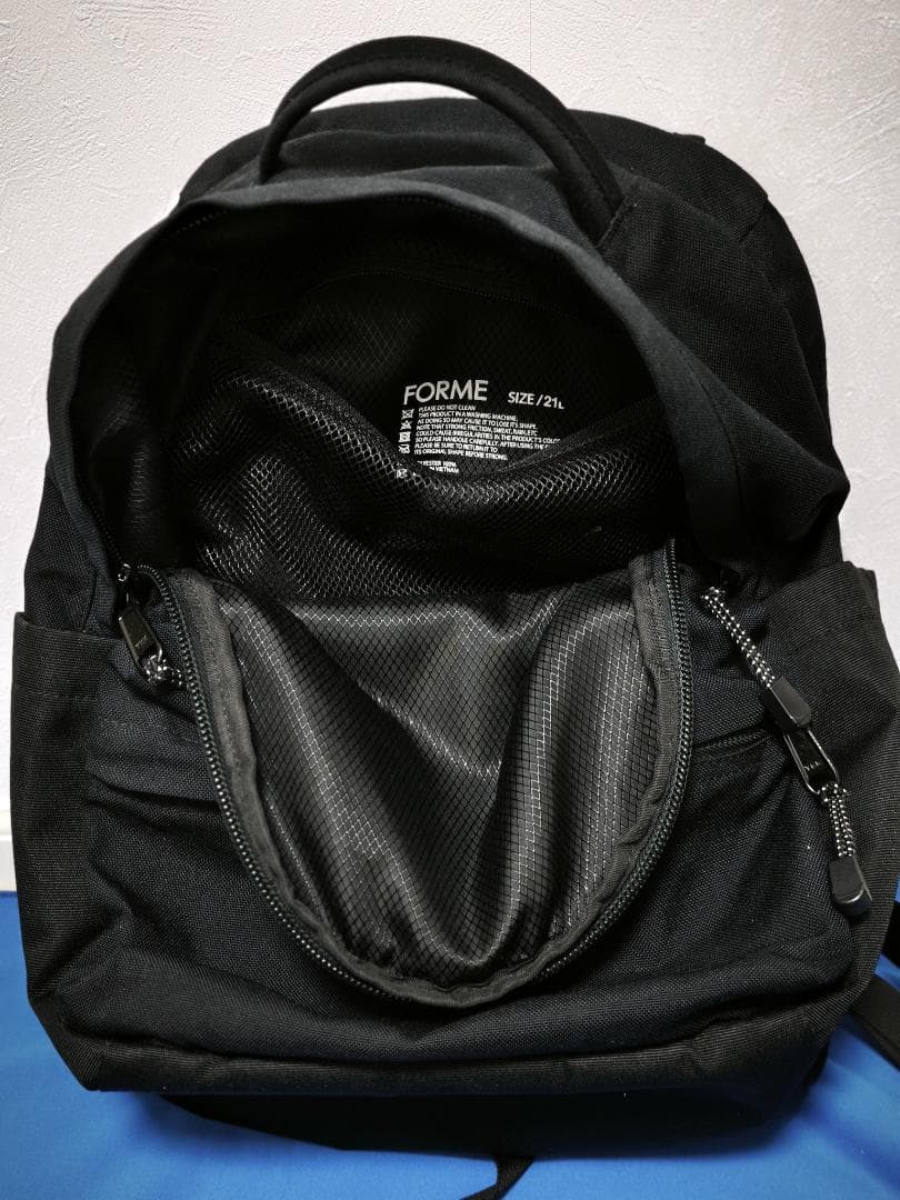 【希少】FORME ブラックリュック バックパック　東原亜希
