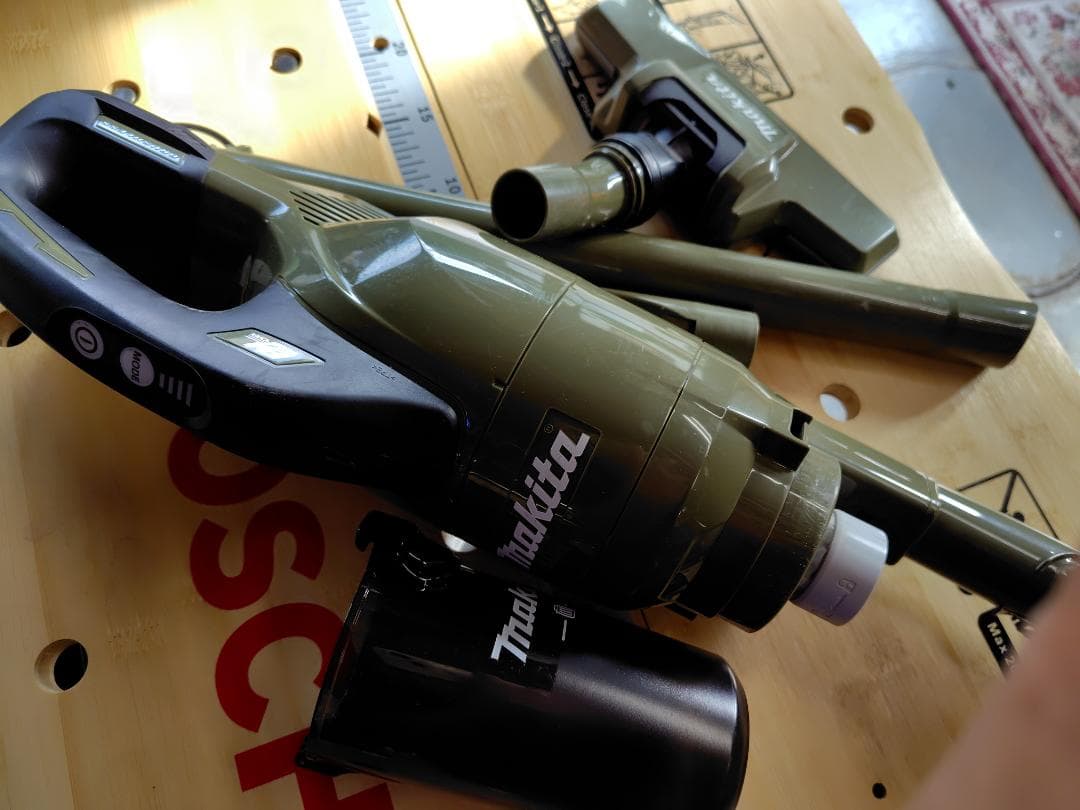 マ*ー様 マキタ CL286FD スティッククリーナー 本体 中古