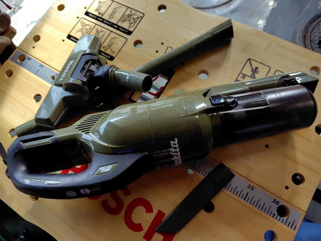 マ*ー様 マキタ CL286FD スティッククリーナー 本体 中古