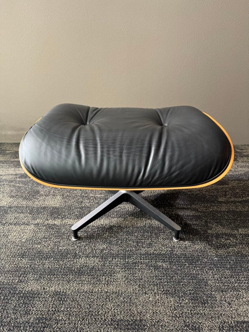 ハーマンミラー正規品　イームズラウンジチェア