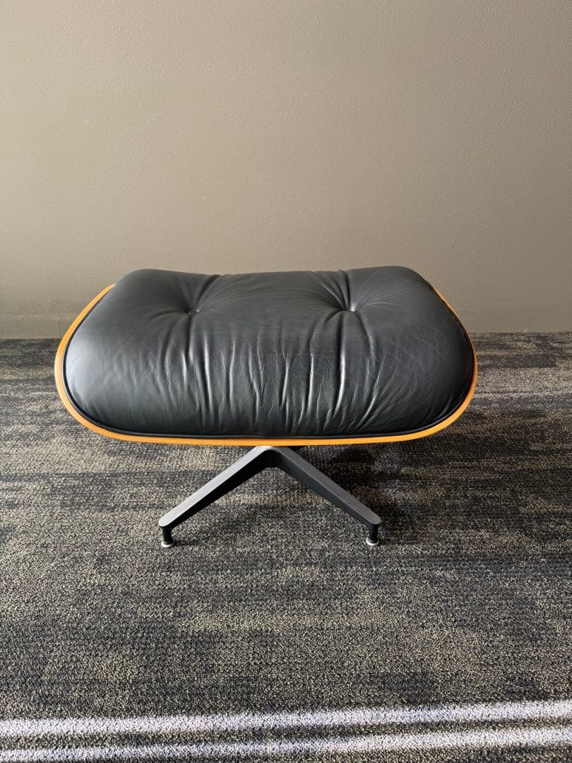 ハーマンミラー正規品　イームズラウンジチェア