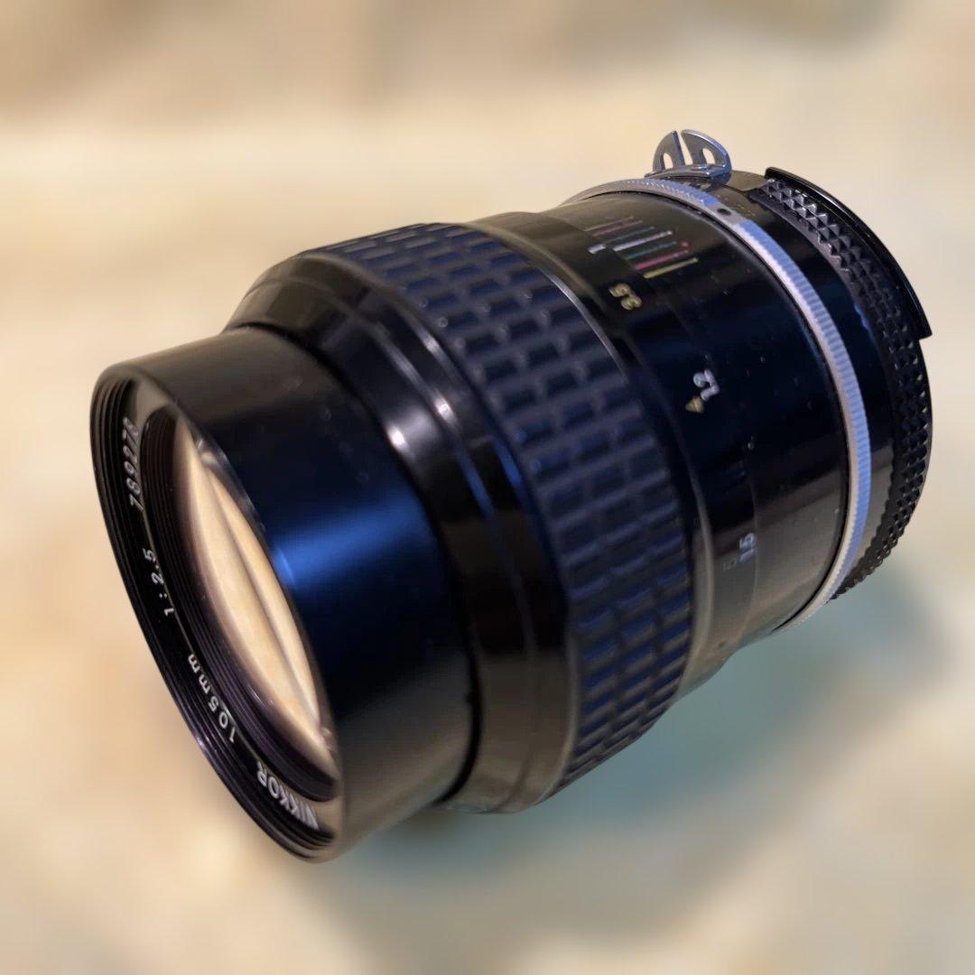 NIKKOR 105mm f/2.5 単焦点レンズ