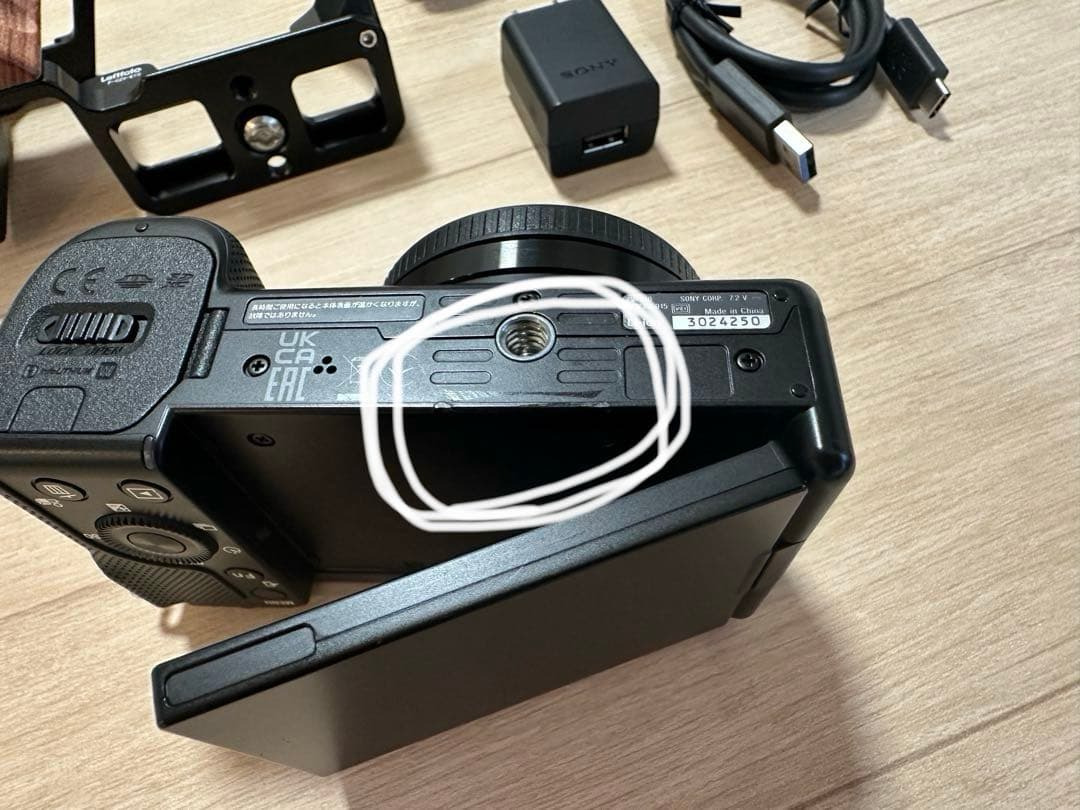 【shot数451枚】ZV-E10 ボディ VLOGCAM おまけ付き