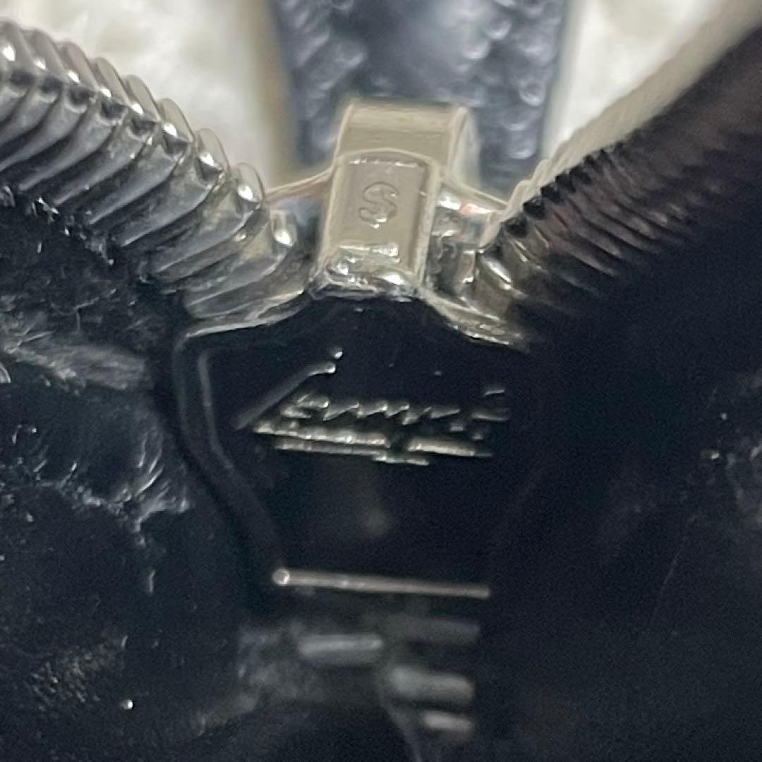 レア　PRADA サフィアーノ　トライアングル　コンパクトウォレット　ブラック