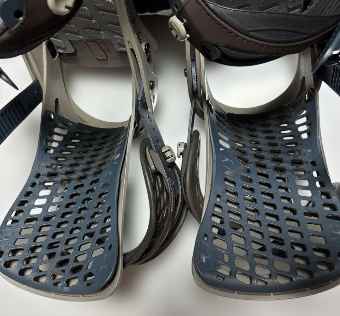 BURTON バートンジェネシスTT(玉井太郎モデル)ビンディング