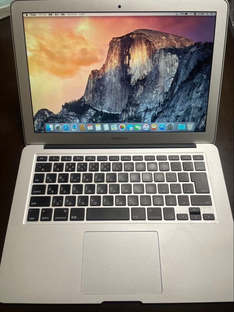 MacBook本体 MacBook Air Intel Core i7