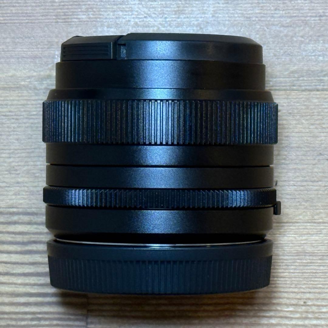 七工匠　7Artisans 35mm f/1.4 レンズ