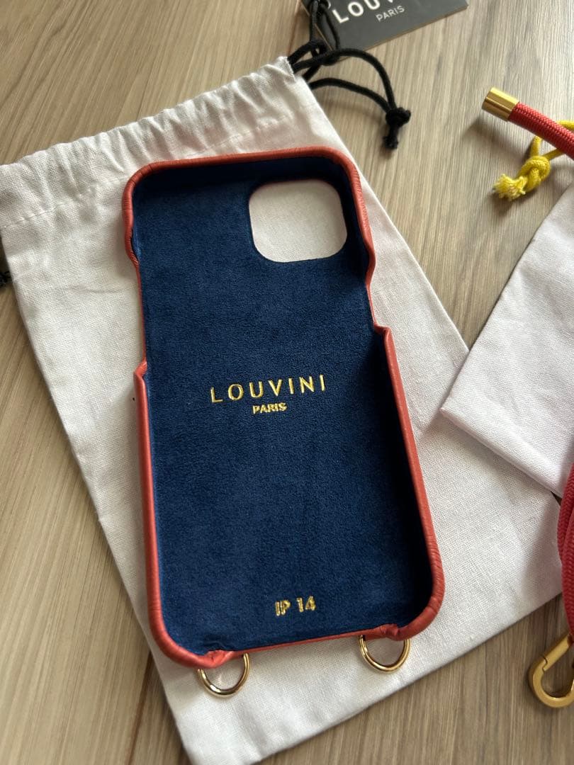 期間限定値下げ⭐︎未使用　LOUVINI iPhone14 スマホケース