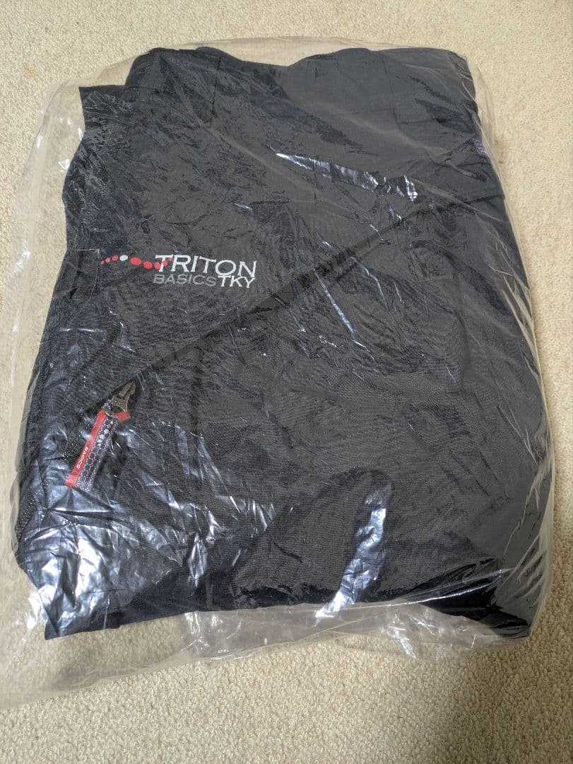 1/19(月)まで出品！新品未使用 トライトンTRITON ブラック 　バートン