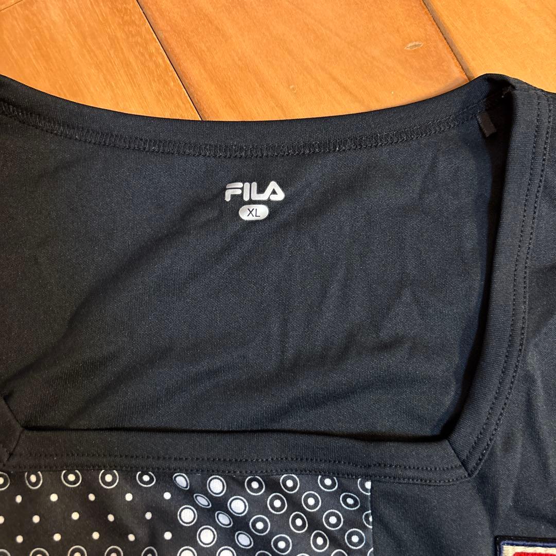 上下セット　FILA テニスウェア XL ドット柄 プリーツ