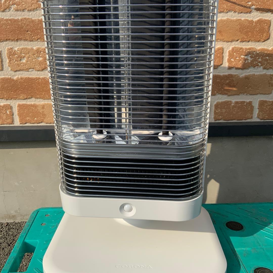 ②コロナ　遠赤外線ストーブ　DH-1220R 電気ストーブ