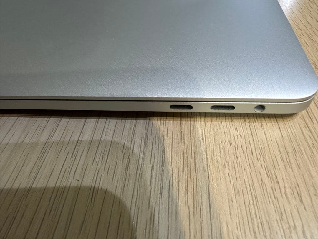 MacBook Pro 13インチ 2017 タッチバー 日本語配列 元箱あり