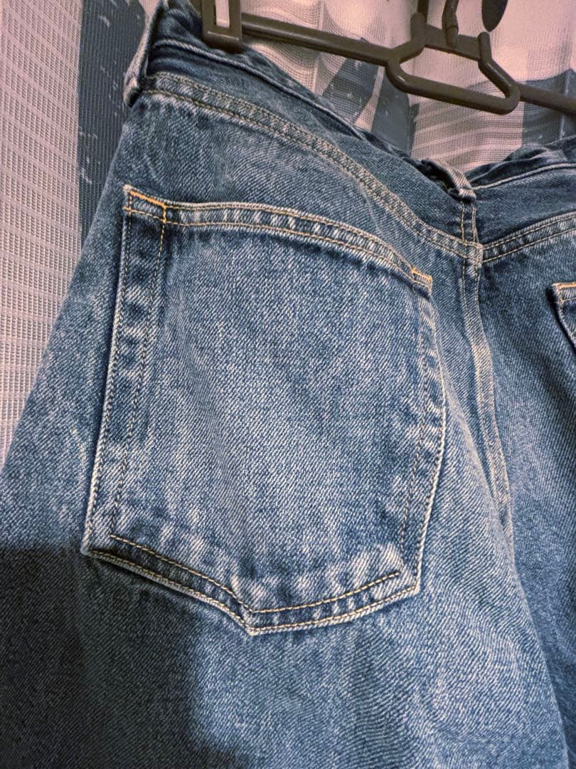 ウィムガゼット センタープレス ワイドデニム ブルー 38