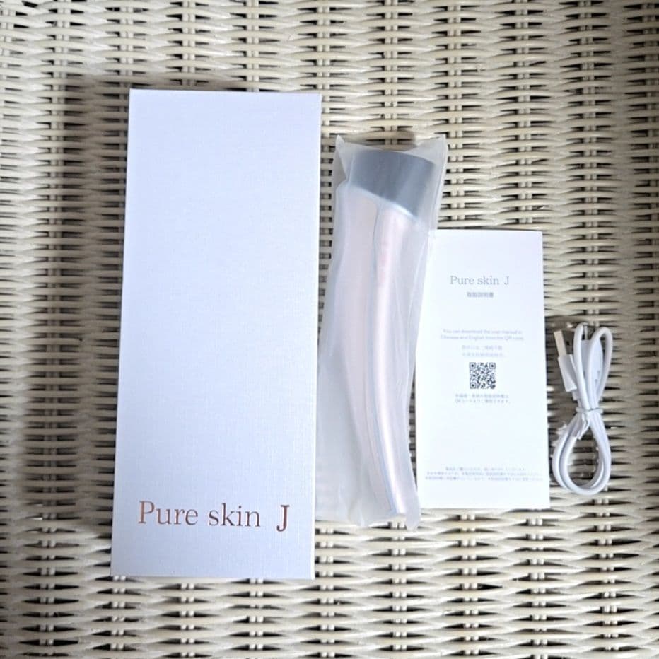 未使用　ジェイエステ　美顔器　Pure skin J 定価41800円