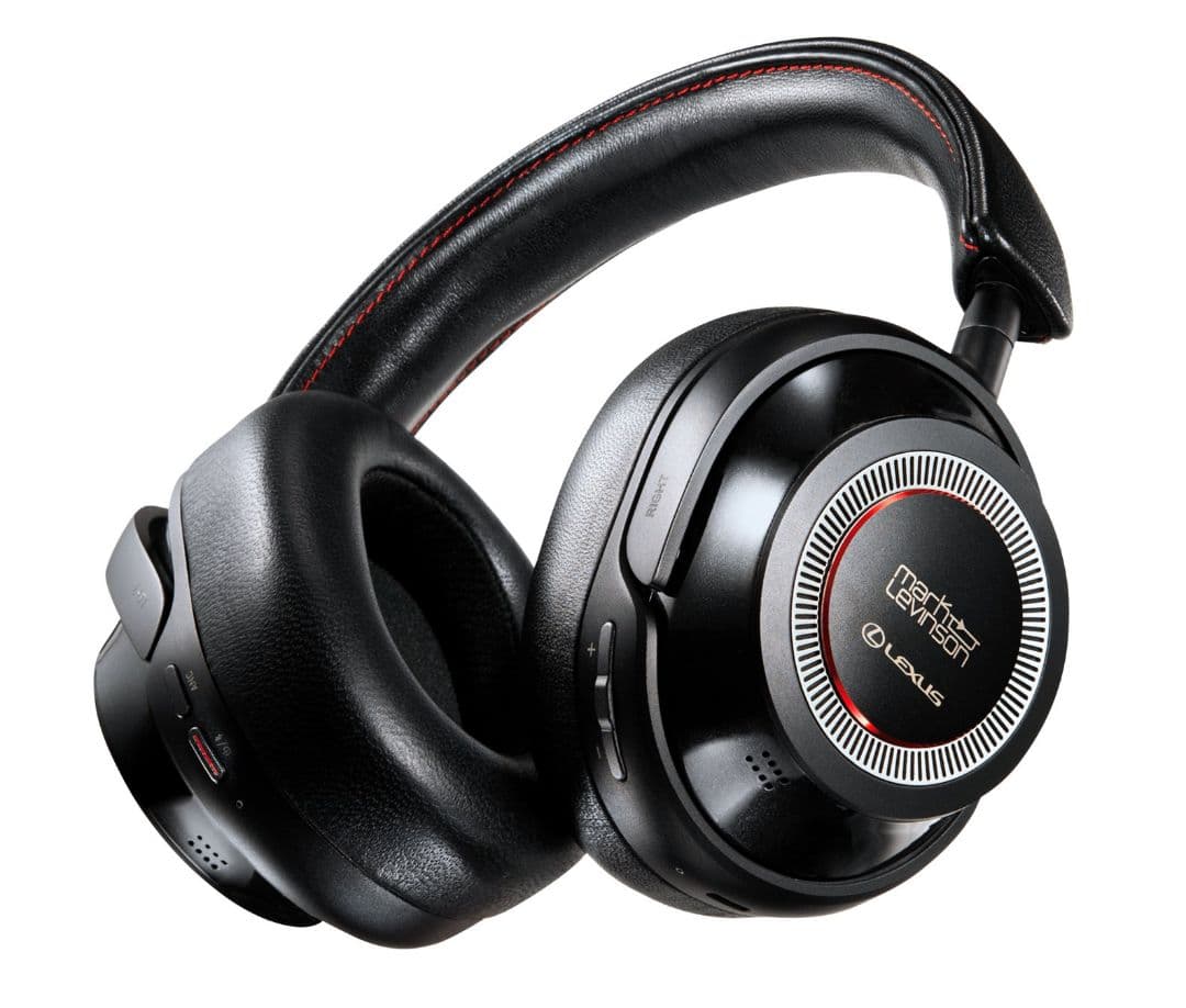 LEXUS マークレビンソンのワイヤレスヘッドホン＆LEXUSノベルティ