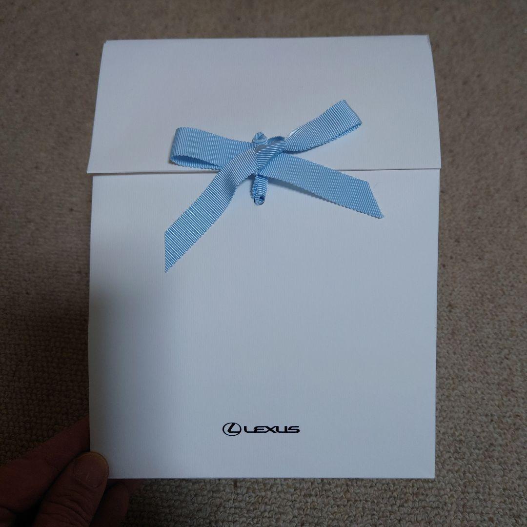 LEXUS マークレビンソンのワイヤレスヘッドホン＆LEXUSノベルティ