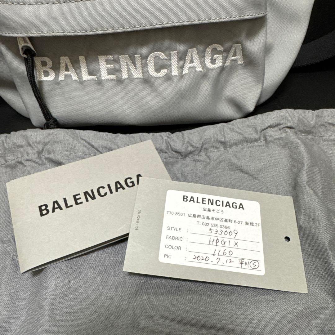 BALENCIAGA ボディバッグ