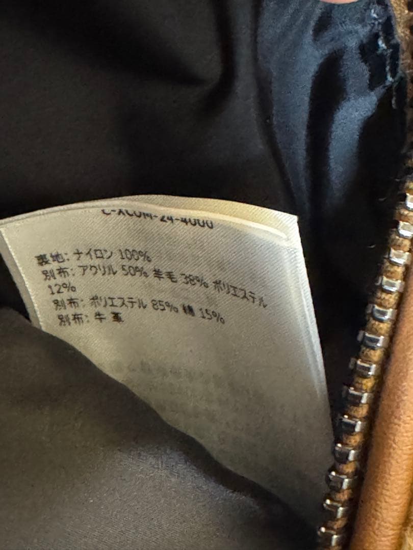 モンクレール　ボディバック　新品　男女　希少