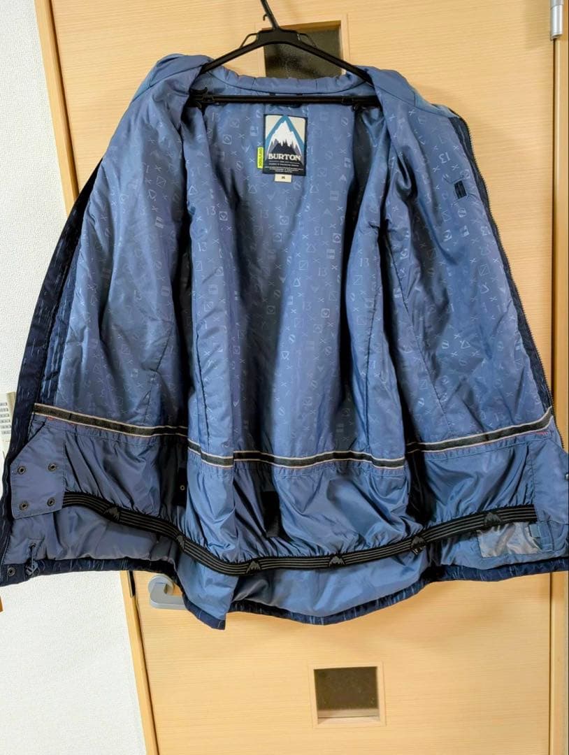 年末セール！BURTON スノーボードウェア 上下セット