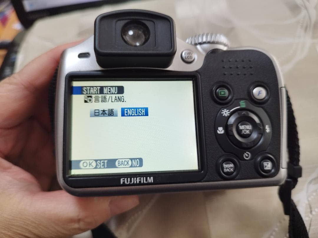 デジタルカメラ FUJIFILM FinePix S5700 DIGTAL CAMERA