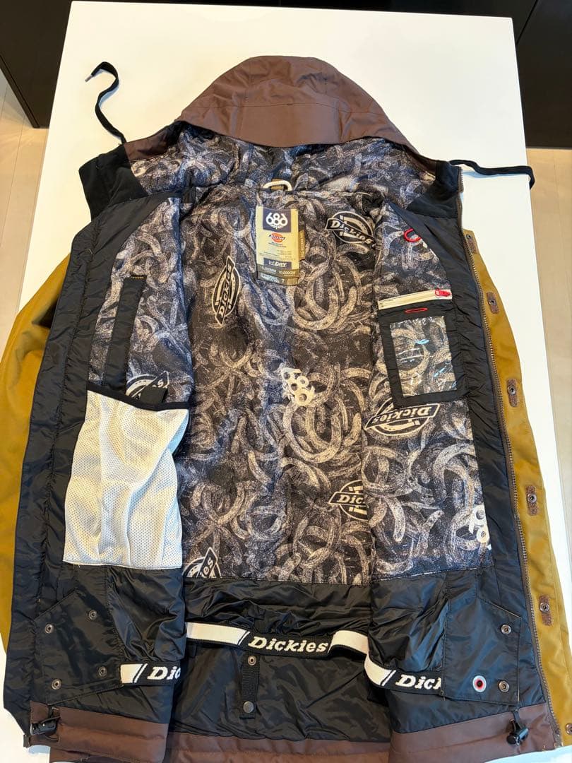 お正月お値引き中！！　美品　686 ディッキーズ　上下セット　Lサイズ　メンズ