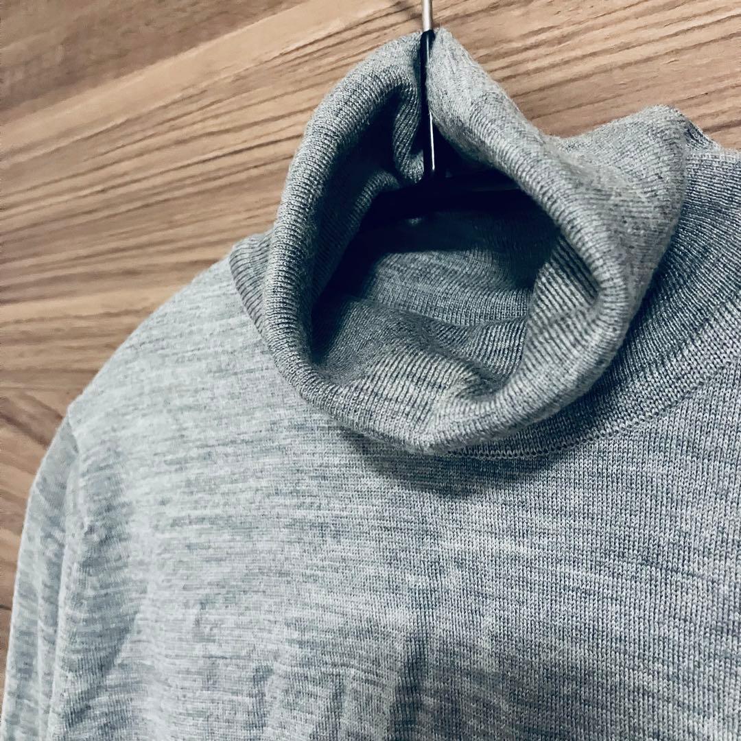 ジョンスメドレー　タートルネック