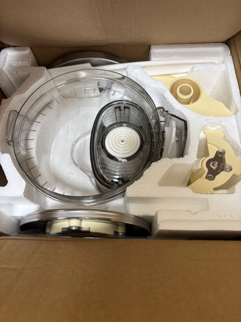 未使用　クイジナート　DLC-10 PRO フードプロセッサー