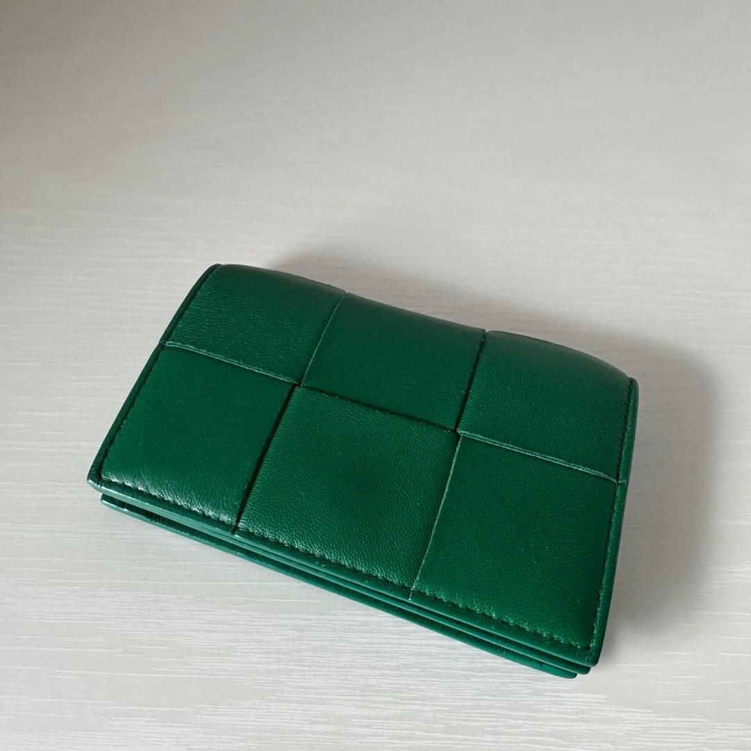 【美品】BOTTEGA VENETA イントレチャート　マキシ　パスケース　名刺