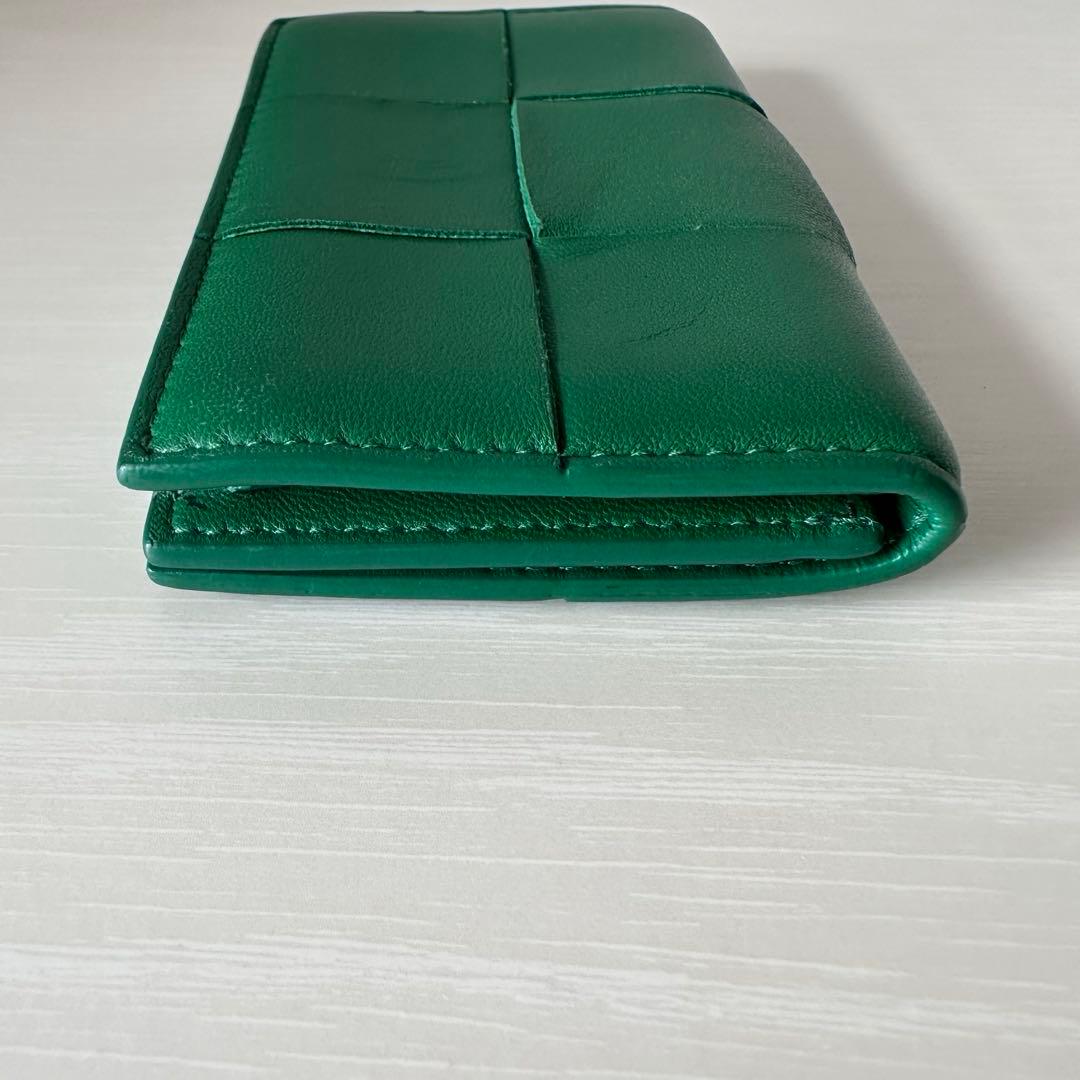 【美品】BOTTEGA VENETA イントレチャート　マキシ　パスケース　名刺