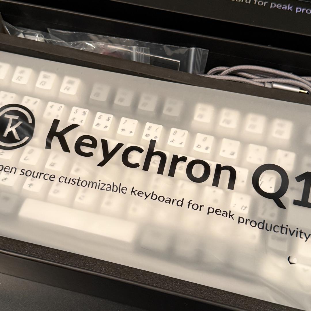 キークロン keychron シルバーグレー Q1-N1-JIS キーボード