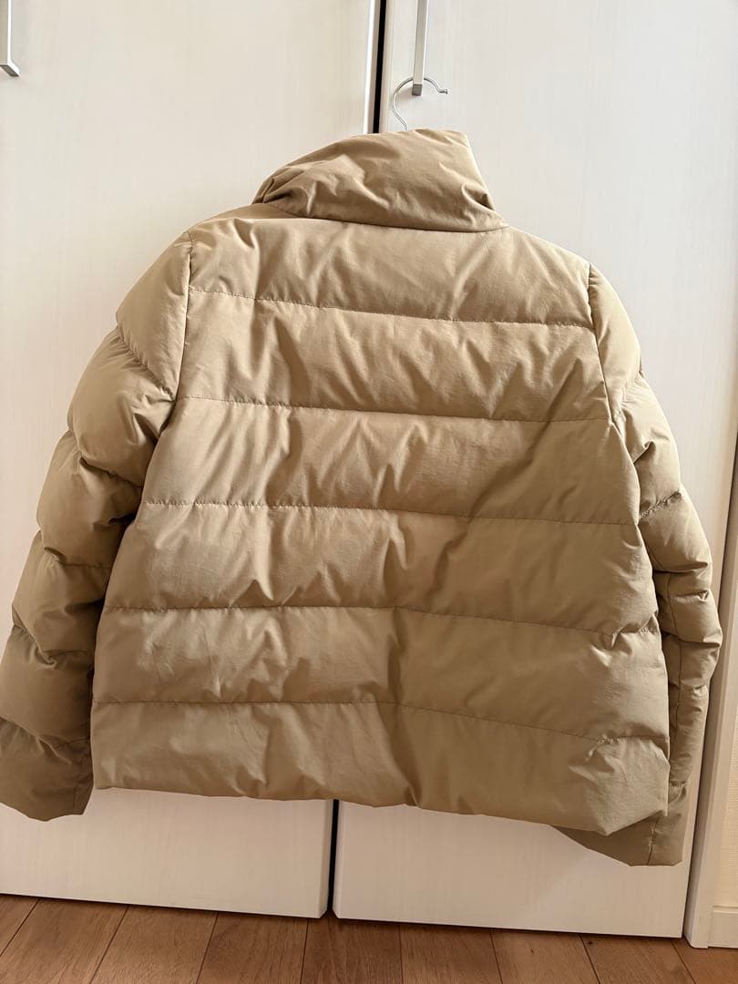 パラスパレス　ヴーム　ダウン