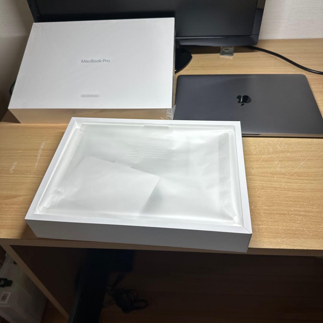 MacBook本体 MacBook Pro 2020 men 32GB SSD 2TB