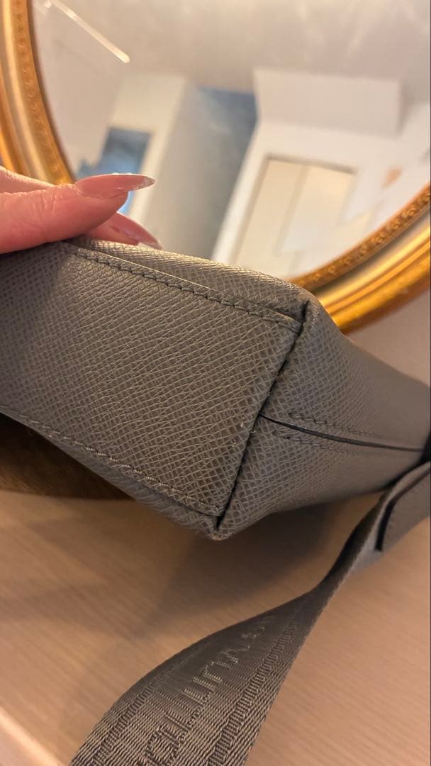 LOUIS VUITTON　値段交渉可　タイガ　グリゴリ メッセンジャーPM