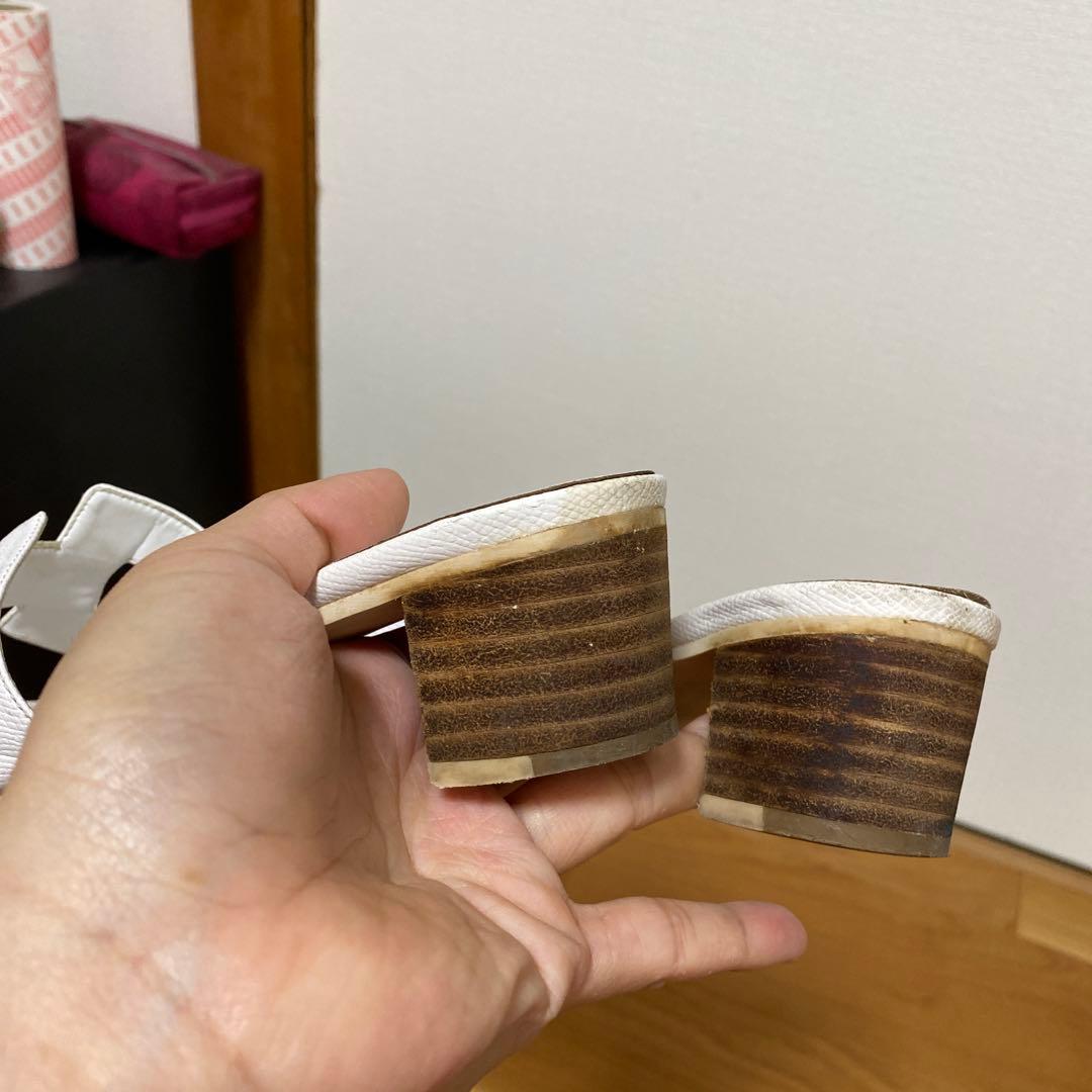 HERMES レザーサンダル ライトピンク クロスストラップ