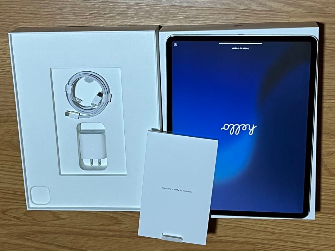 イルサン　iPad Pro 12.9 128GB 第4世代