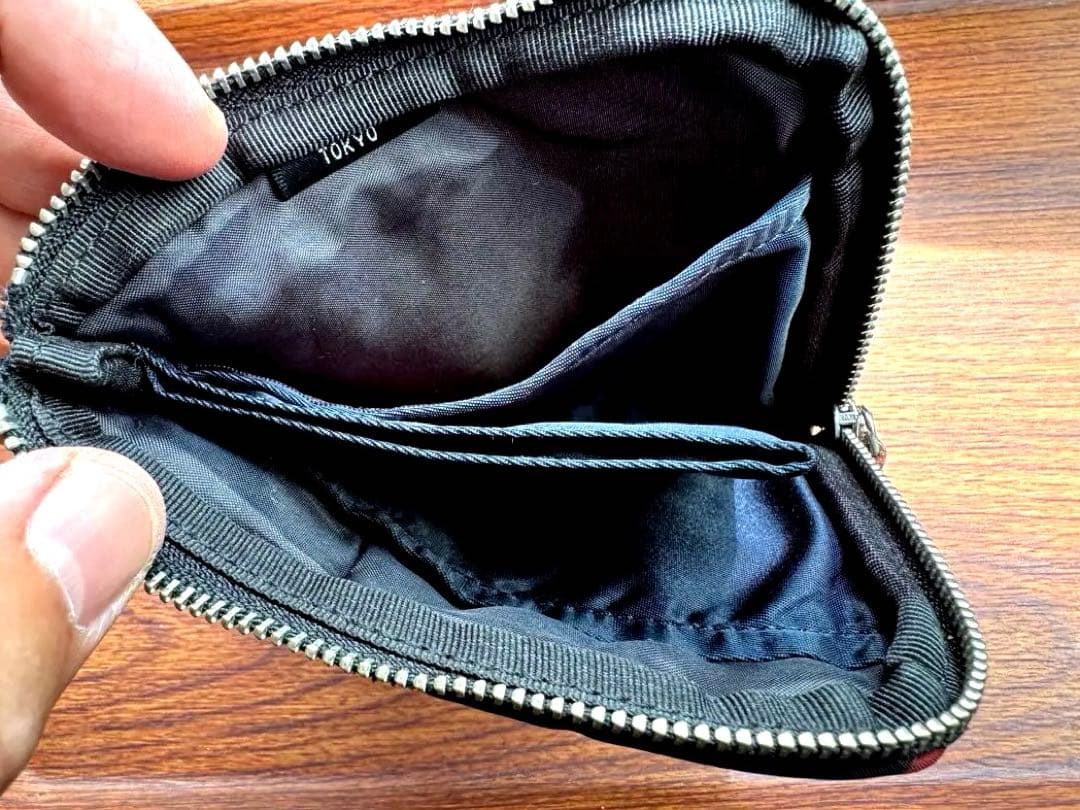 マルニ　ポーター幾何学模様のナイロンケース