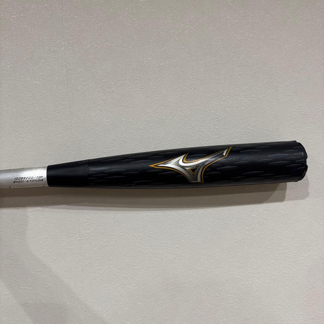 ビヨンドマックスレガシー メタル 84cm 740ｇ 一般軟式バット　ケース付き