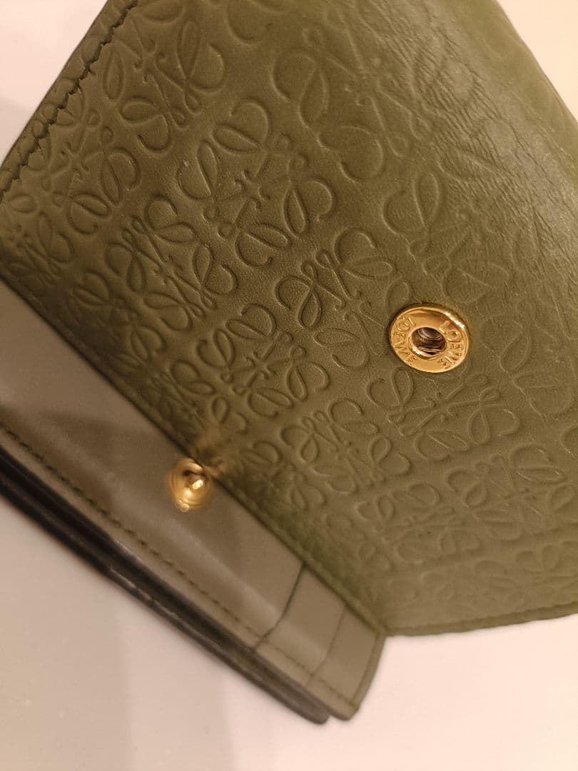 ロエベ リピート トライフォールド ウォレット アナグラム 三つ折り