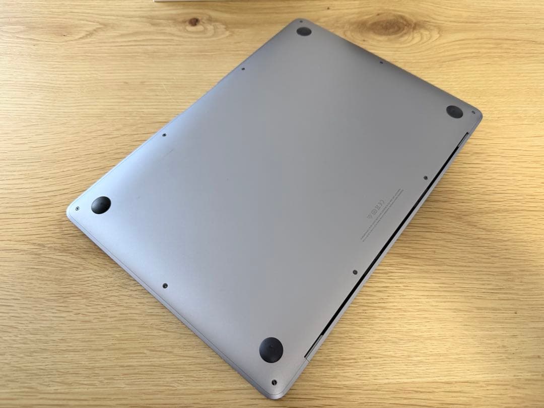 MacBook Air 13インチスペースグレー M1 8GBメモリ 512GB