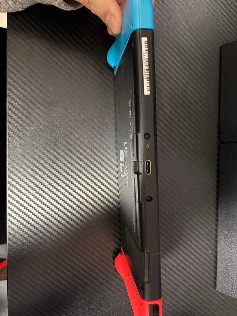 Nintendo Switch 本体 青と赤のJoy-Con ➕　ゲームソフト