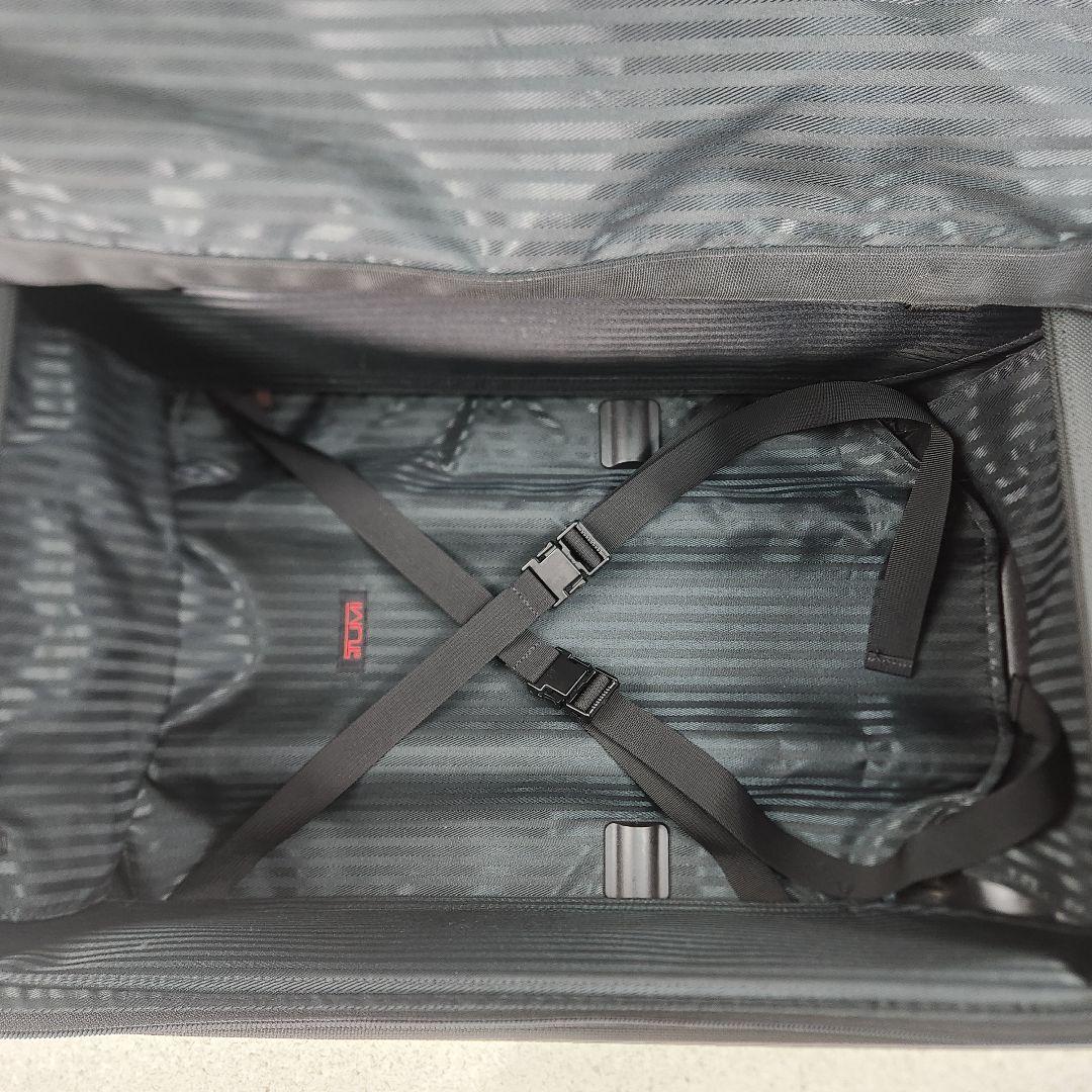 TUMI ▲ キャリーケース // 2243D4 機内持込み可 ナイロン 黒